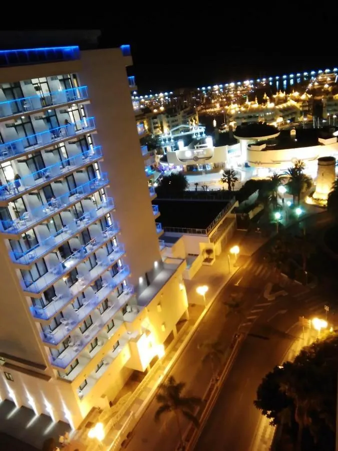 Apartment With Sea & Mountain Views In Benalmadena - 60 Sqm + Pool