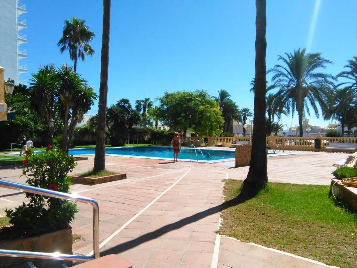 Apartment With Sea & Mountain Views In Benalmadena - 60 Sqm + Pool