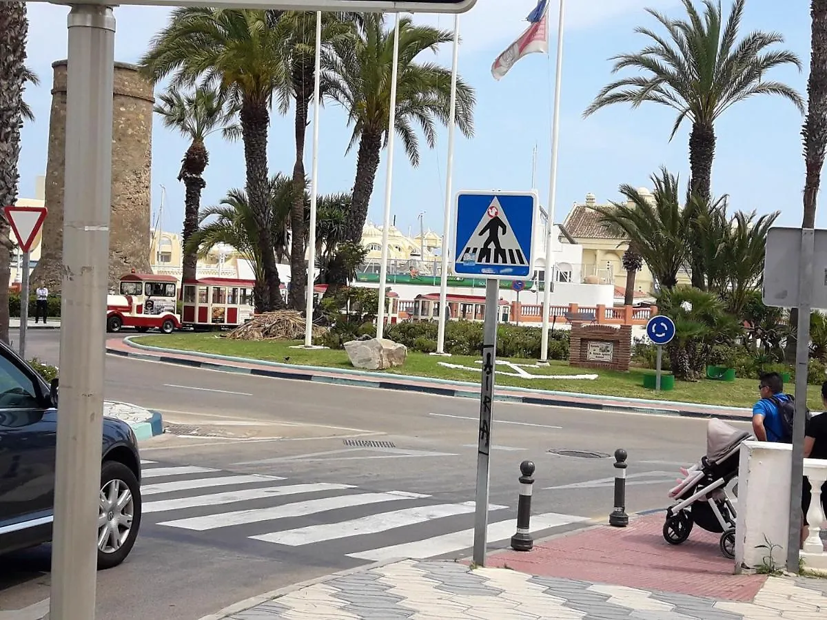 Apartment With Sea & Mountain Views In Benalmadena - 60 Sqm + Pool
